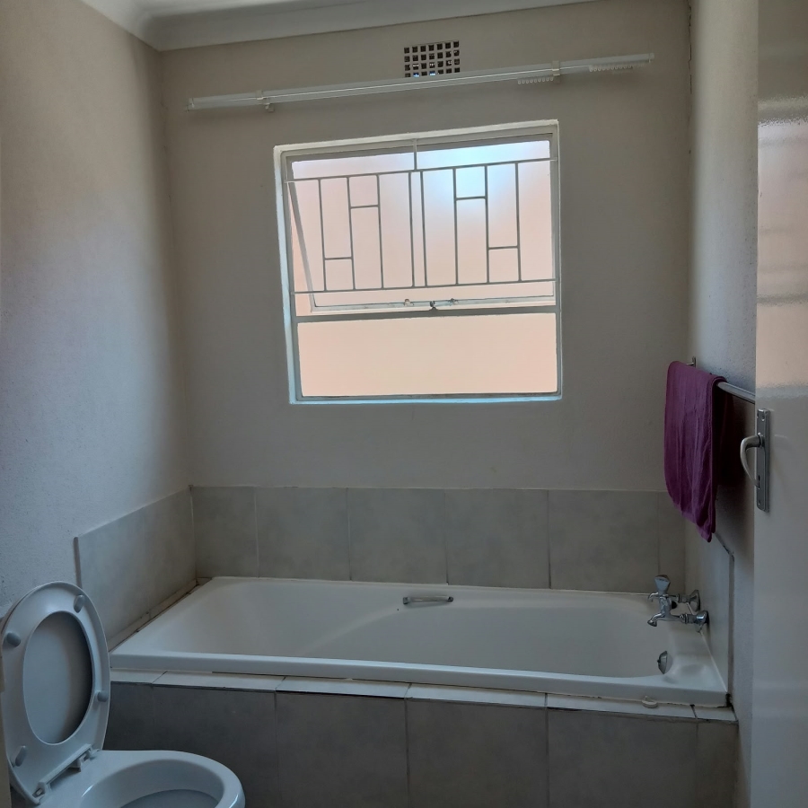 3 Bedroom Property for Sale in Harry Gwala Free State